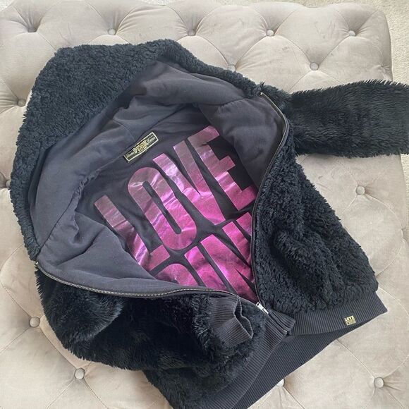 Victoria’s Secret Black Faux Fur Fashion Show Limited Edition Jacket M - Picture 1 of 11
